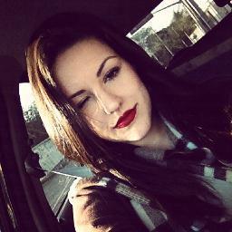 @Kefera Pra que bio ?? Nunca vo consegui explicar meu amor e admiração por vc em 160 caractéres ! Te Amo Muito Kehh