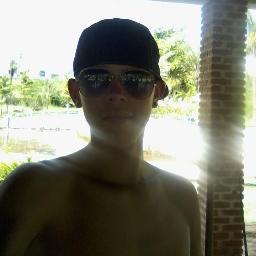 '' Ninguém pode voltar e criar um novo início,mas todo mundo pode começar hoje e criar um novo final ''