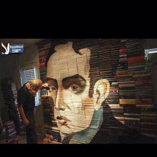 حساب متنوع يهتم بالمعلومات الدينية والسياسية والادبية والتاريخية والصحية واجمل الابيات الفصيحه والنبطية والحكم والمقولات الشهيره (اتجه للمفضله)