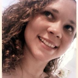 NailaKroenke's profile picture. Quem se descreve, se limita :)