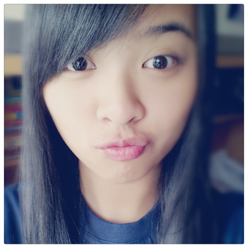 hi :)) im jessica :)) a typical teenager !!! love ONE DIRECTION , GAGA AND MORE ;)) FOLLOW ME IF YOU LIKE ME ;))AND I WILL FOLLOW YOU BACK IF YOU ASK:D
