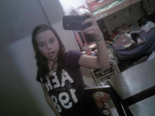 claboughkatlyn's profile picture. im the kind of person who doesn't or does car i don't know but i love chicken strips!! 3