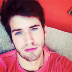 Os sábios não veem o mundo com os olhos, mas sim, com a alma. Não se consideram mestres, mas sim, eternos aprendizes da vida.