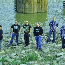 We are a contemporary/rock Christian band, who wants to bring as many people to Jesus as we can. #Jesusismysavior @4pointsnorth_