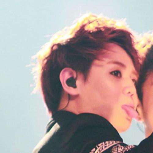 ajarpillowcase3's profile picture. http://t.co/pGvnsIfM

노래하는 요정님♥♥
항상고맙고 사랑함 요서비가 쨩쨩!!