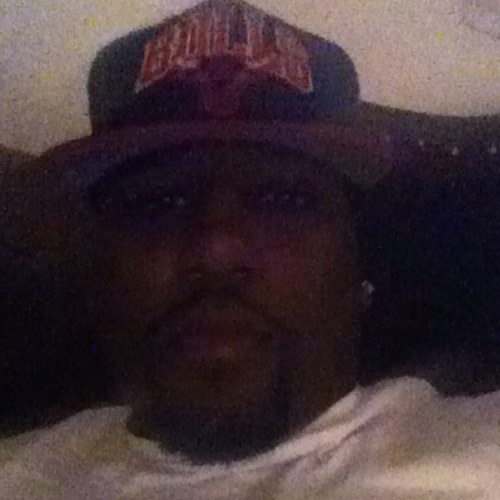 Mac_T2's profile picture. Im 22 work hard im a #pisces cool to be around and i keep it #1000