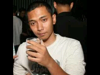 jom2.