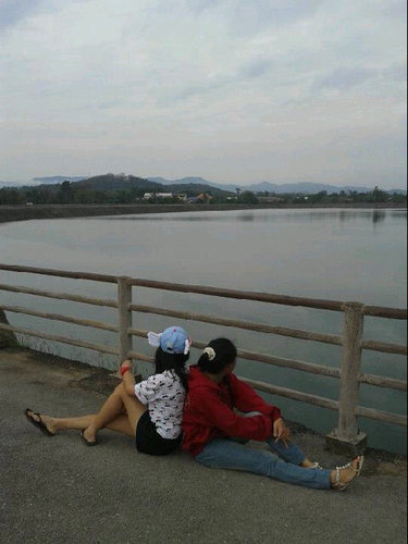 # คุยได้น๊ะ ค๊า  ม๊หยิ๊ง : ) อยากรู้จักก้อ ฟอโล มาเยอะๆ สิค๊า

#