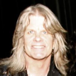 Frontman for such bands as Jason Bonham Band, Tribe Of Gypsies,Lynch Mob,Foreigner & Resurrection Kings!
Now WestWard Bound coming on Frontiers Music in 2018!