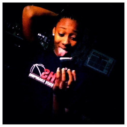 #Team bad bitch #Team still yo mann.!! #Team swaqqed out.!!!!!! #Team yolo #Team barbie..!#Twerk Team ! #Team Single !:)