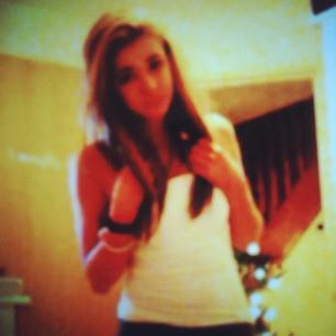 Haii! I'm Amy, Jack and Logan are my brothers. Cece is my step-sister and Flynn is my step-brother. (KIRP)