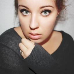 CakeOnBitches's profile picture. Nouvellement @HitMeWithACake. Enjoy.