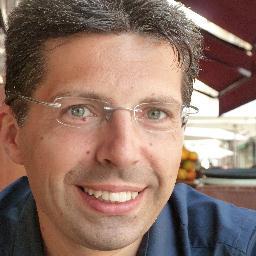 carlorugge's profile picture. Di tanto in tanto è bene fare una pausa nella nostra ricerca della felicità ed essere semplicemente felici. (Guillame Apollinaire)