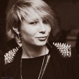 ALavrya's profile picture. 