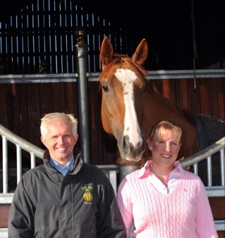 A successful racehorse trainer for many years now. Derek is renowned for his honesty. Most Owner’s send us flat horses but derek loves his jumpers too.