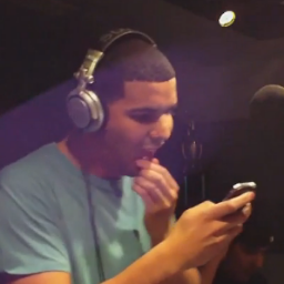 Messages, Texts, notes from Drakes Missing Blackberry. | Take Care| OVOXO fan page|(Parodia cuenta) to inspire. submit fav quotes, lyrics !