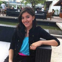 Parody ify alyssa !! .. Always support ify and blink ☺♥,, Barbie behel Kece abiizz !! (˘▿˘ʃƪ)