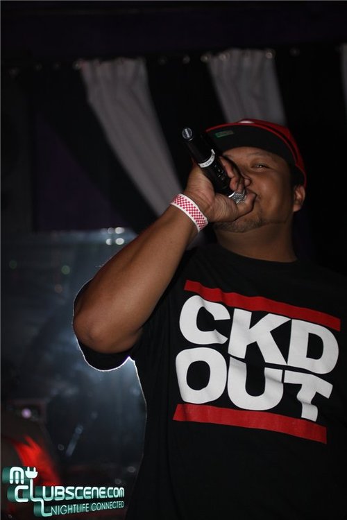 kidflomatic's profile picture. I am musik