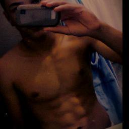 Extremamente liindo&gostoso... E ele éh só meuu  @_Chatiinhawn akii :