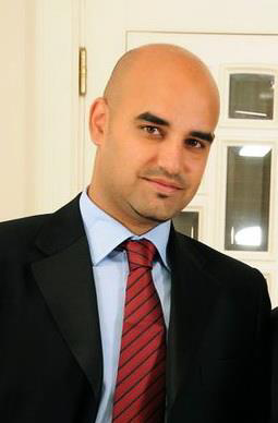 lawyer & legal adviser