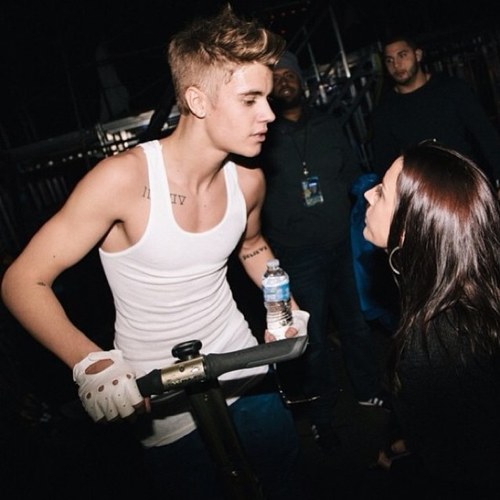 @JazmynBieber @justinbieber @jeremybieber @JaxonBieber @pattiemallette . I LOVE THIS FAMILY ♥ #Israel justin followed me 30\1\12 other account- @matangrinboim1