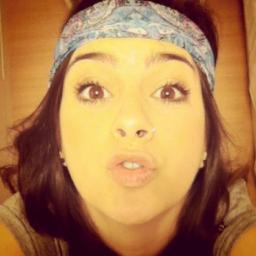 Pois me faz tocar o céu ver você sorrir ! @nahcardoso, Since:17/07seguida por ela  20/10