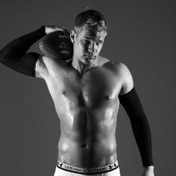 TruthfulMendax's profile picture. Give respect. Get respect.