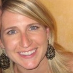 Ortho & Manual PT specializing in dancers at One on One PT. Assist Clinical Prof at Mercer U PT. Daughter, friend, sister, girlfriend, lover of dogs. Moo.