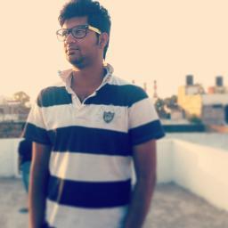 ProUd to be Hydearbadi from the planet of libra luv taking pic's n travel alot n die hard fan of KKR and @imsrk.....