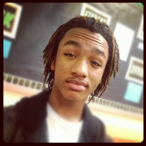 Kidd_Eruption's profile picture. Roller Coasters are my Life / Dubstep lover / Dancer/Singer/#SkittlesNation/#TeamDreadHead/#TeamLeo/