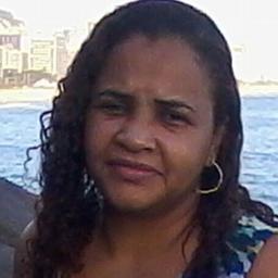 Sou louca por livros,pena que muita gente não entenda.
Participo de muitas coisas por aqui e gosto muito de conversar.