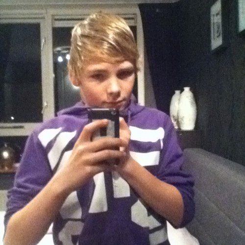heeeii mop , ILoveYou . x Loiis houvanje schat x femke , houvanjemopx milou , hou van je lieve vriendin x linda