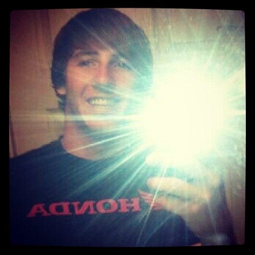 Im brandon 20 years old. I love my beautiful girlfriend @samanthalester5 with all my heart :)