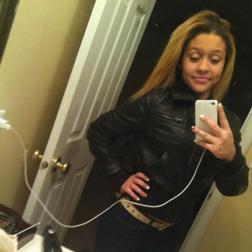 *Mixed Girl: Black and Romanian(; Feel Free To F O L L O W ! Bob Marley❤