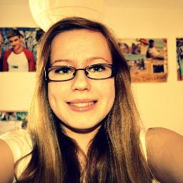 I'm Greg's secret wife. We are in a secret relationship #Callafan Follow me, I'll follow back. :)
 Other twitter account; @gerda_horan