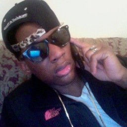 Trevin20's profile picture. #RedCarpetClub
#Instagram TreyLoso
Oovoo Trey-Loso
Skype TrevinLans20