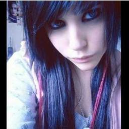 GuerraCarolita's profile picture. 