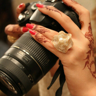 ﺂعطيک عمري و ﺂلفرح و ﺂلغلآ كآش ، ﺂلآ عيوني ﺂبخل بھآ لجل.@.ﺂشوفک ♡