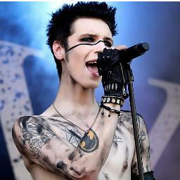 fã de ozzy osbourne, helloween,megadeth, BVB apaixonada por animes, andy biersack *----* s2 ícaro s2