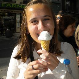 sevilla_chica's profile picture. I need a beach. Preferably one that requires a passport.