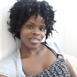 nadia72115298's profile picture. 