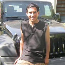 Colombiano, Manager de Artistas Actores, Cantantes etc...