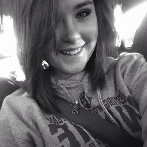 sara_adkins16's profile picture. 