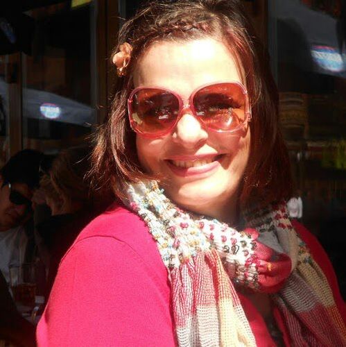 WeddingQueen's profile picture. 18f college freshman, this is my freak account lol main: @realavapretty