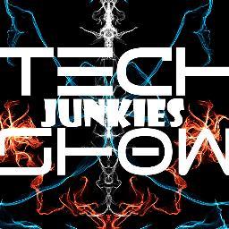 ¡Tech Rules! somos tres geeks que dedicamos la tarde de nuestro lunes a comentar y debatir sobre ciencia y tecnología...