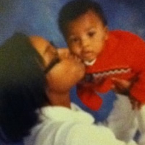 Senior 2K13 im a mommy but i still love to have fun and laugh so be a stalker and follow me i follow back... NCAT17