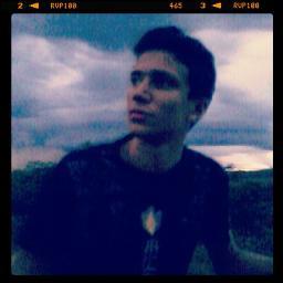 Quem se descreve , se limita ;D