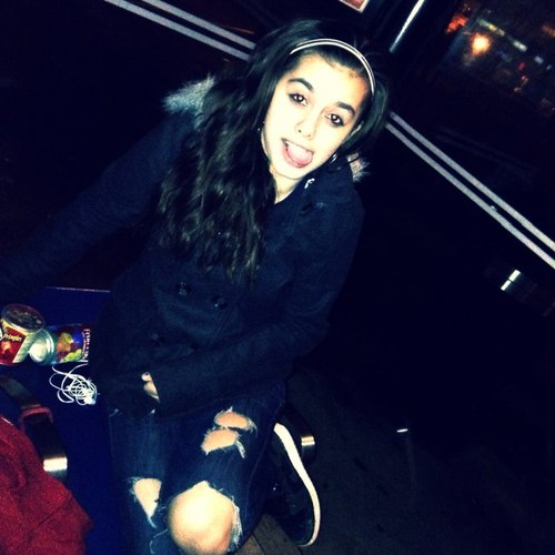 Im new to twitter but follow me and ill follow back! If you have instagram follow  me its the same user!! Thaanks :*