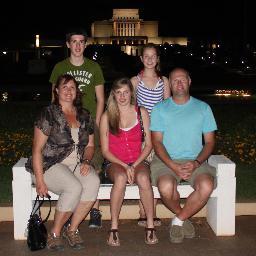 lynneross123's profile picture. 