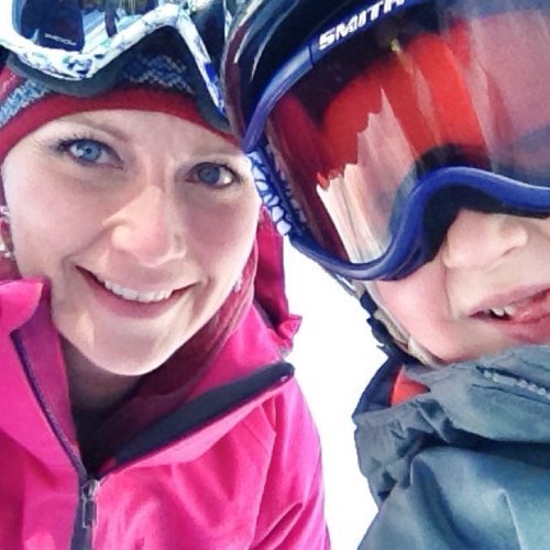 #MOM + #WIFE + #UTAH = #BLOGGER @AdventureMomTV: we inspire #ADVENTURE + #AWESOME | @ShotAtlLfe Champion | http://t.co/5HU1t1Km also at @KathyDaltonSLC